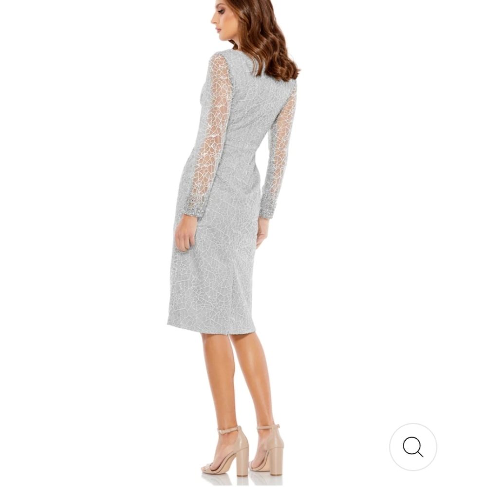 NWT Mac Duggal LONG SHEER SLEEVE V-NECK MIDI DRESS - Picture 2 of 3